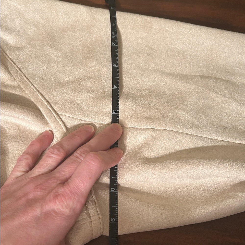 Magaschoni Beige Trench Coat - Picture 14 of 15